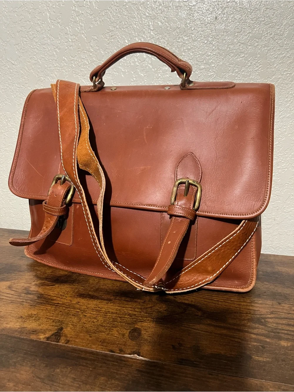 Men's Tan Leather Briefcase with Adjustable Strap